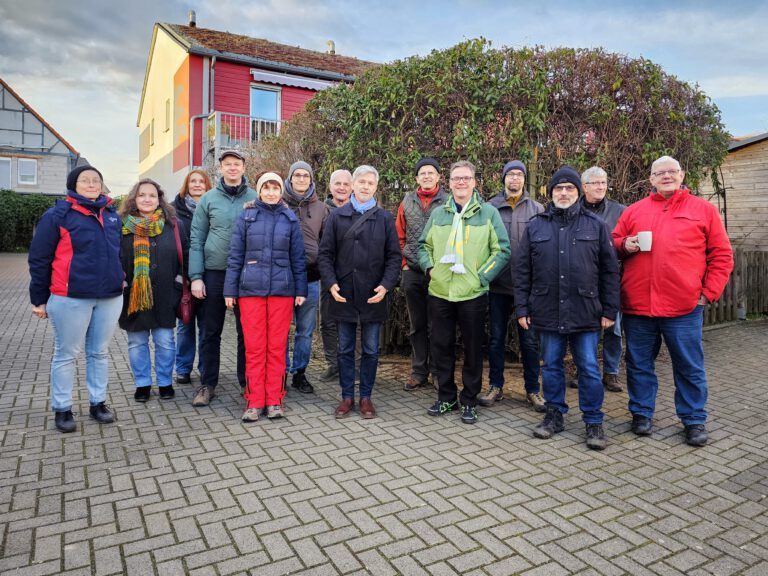 Besuch in Friedberger Passivhaussiedlung wirft Fragen auf: Was bringt Friedberg eine energetische Bauweise?
