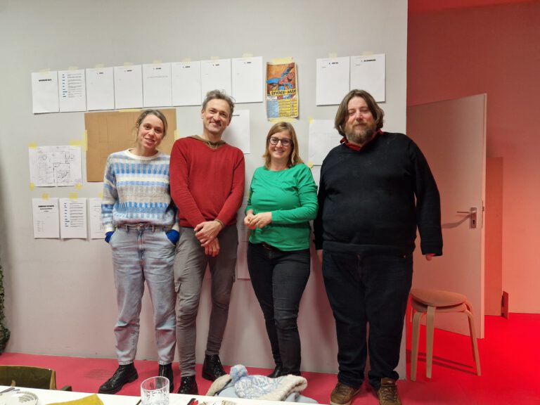 Ein Theater in der und für die Stadt: Grüne zu Besuch im Theater Kinderlokal