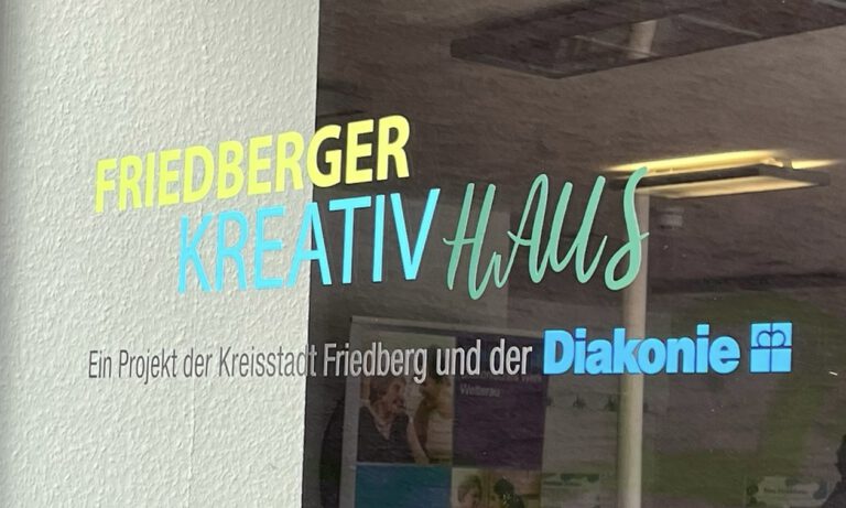 Bündnis 90/Die Grünen würdigen erfolgreiche Arbeit des KreativHauses Friedberg